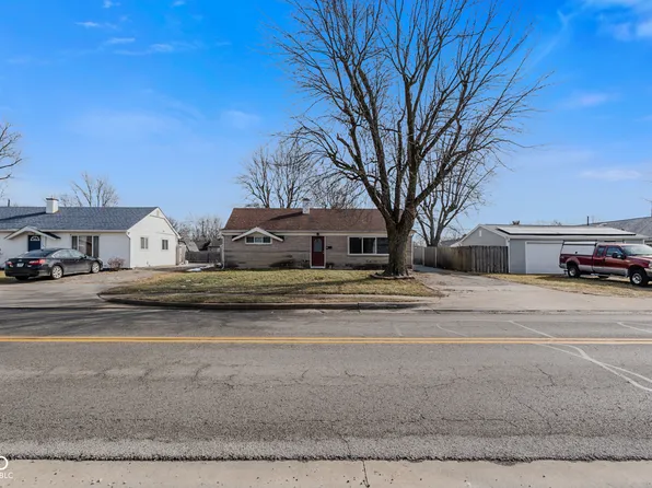 587 N Meridian St, Greenwood, IN 46143
