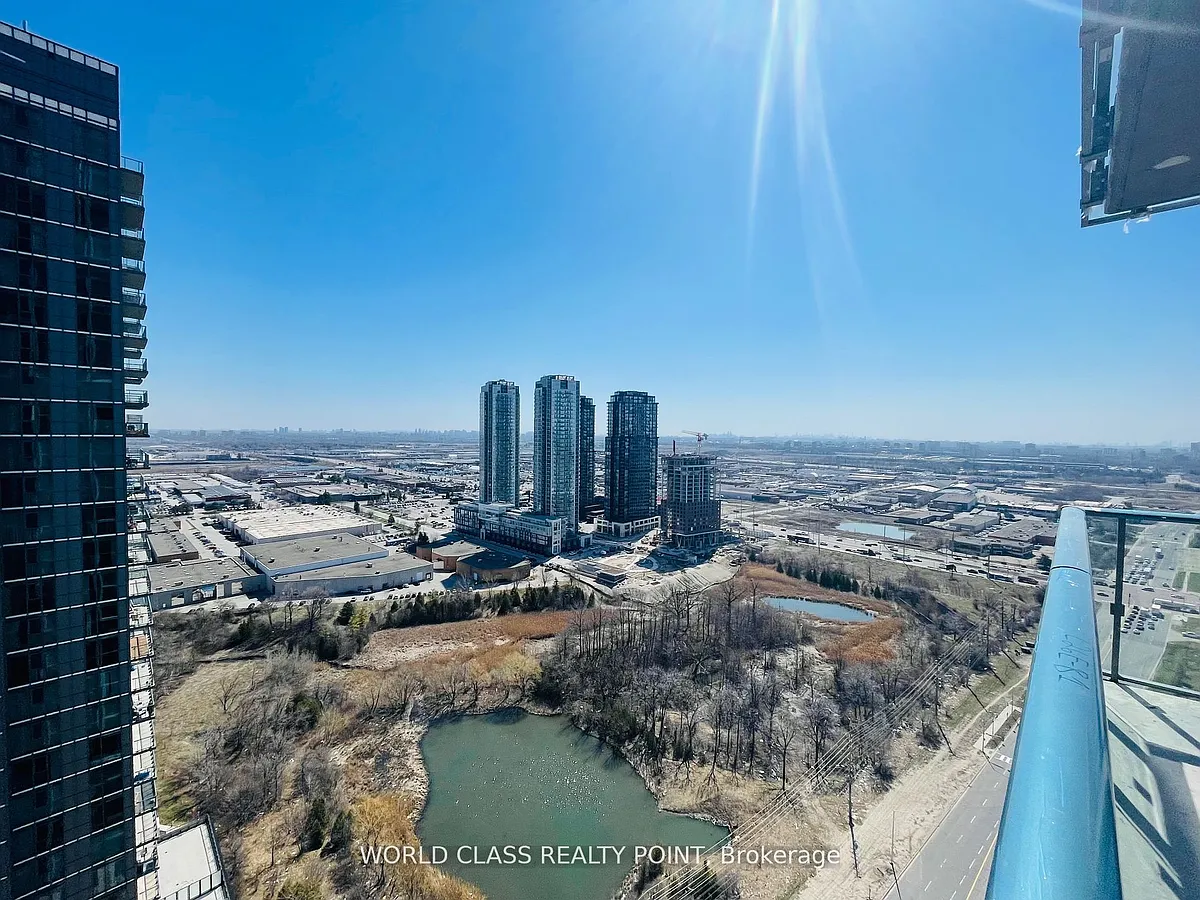 Building Photo - 7890 Jane St #3011