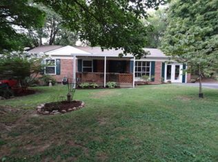 2213 Deerwood Rd, Knoxville, TN 37923