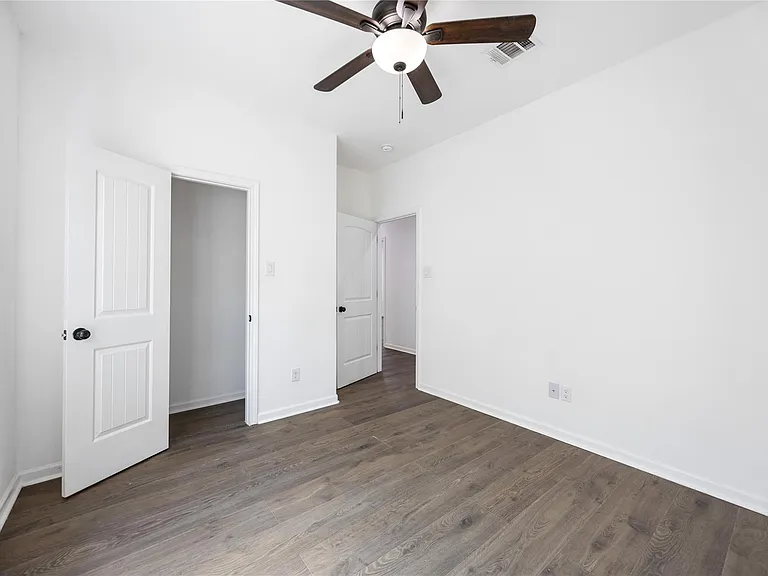 7950 Miley St — Photo 22