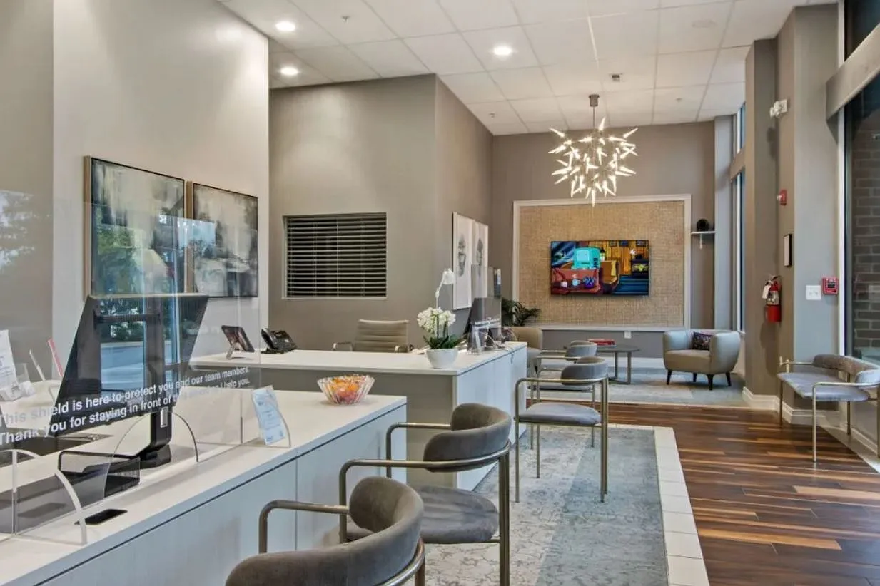 Residence at Tribeca — Photo 3
