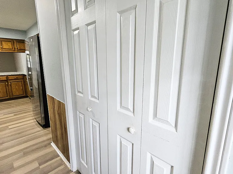 1124 Kathy Ln — Photo 24
