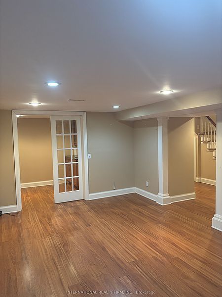Toronto House for rent - 5 Bedrooms — photo 4