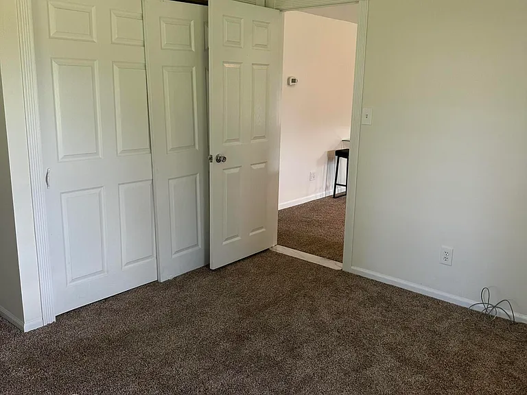 164 Everett Rd #165 — Photo 16