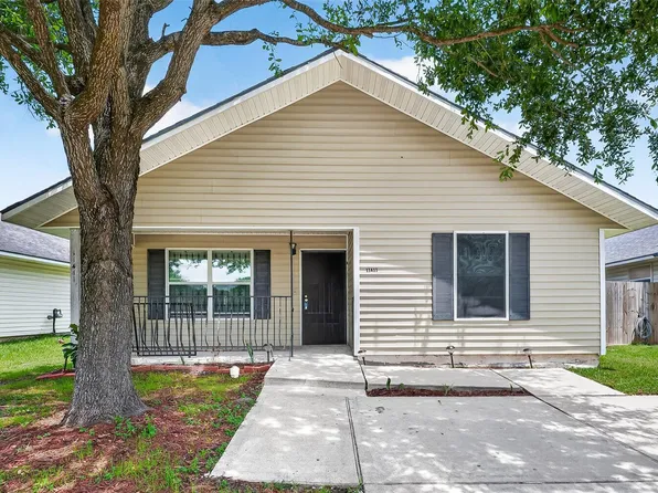 11411 Roandale Dr, Houston, TX 77048