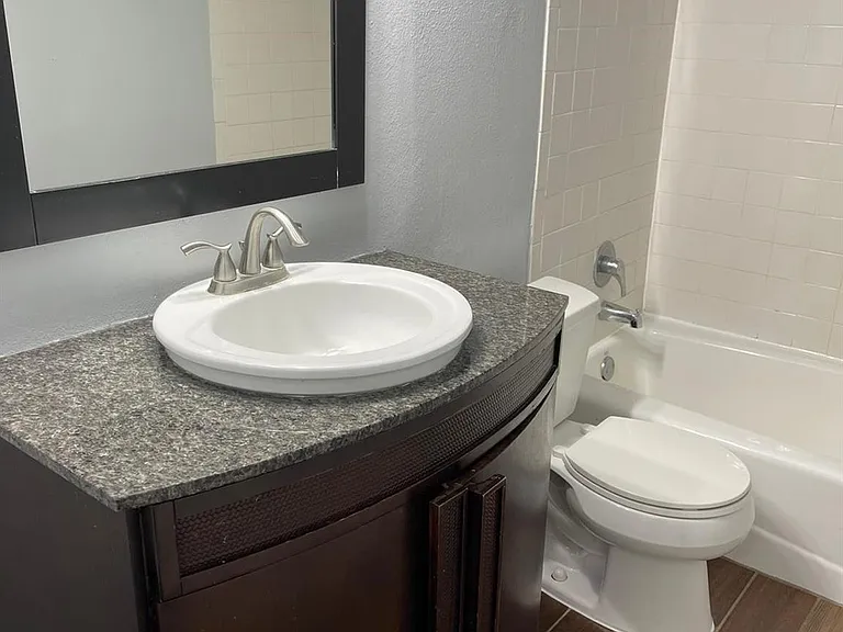 6402 Del Monte Dr #72 — Photo 11