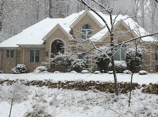 5716 Old Forest Ln, Warrenton, VA 20187