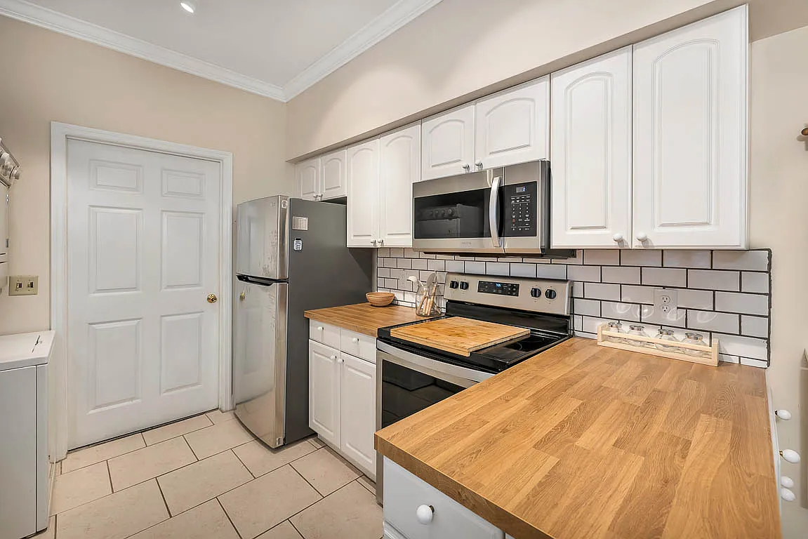 501 Atlantic Dr — Photo 1