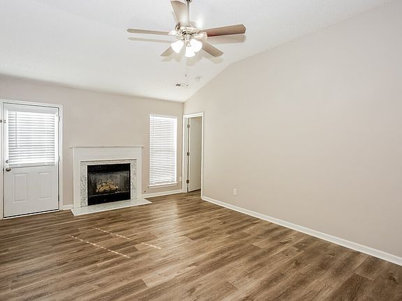 5th image of 10404 Milstead Ct