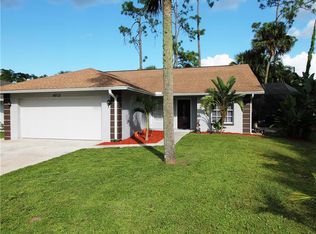 4012 Ivy Ln, Naples, FL 34112