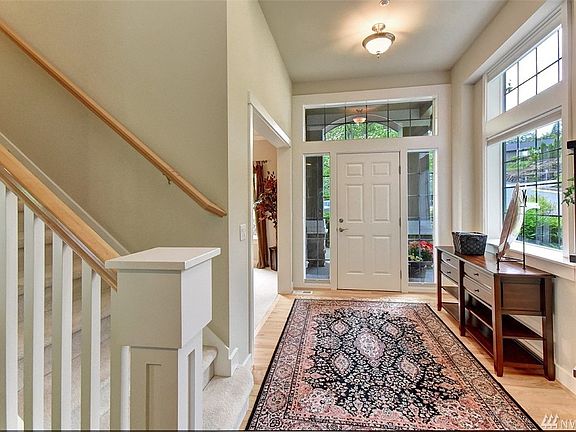 3rd image of 4640 167th Ct NE
