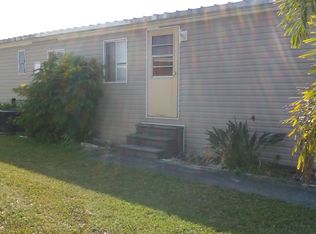1424 Autumn Dr, Tampa, FL 33613