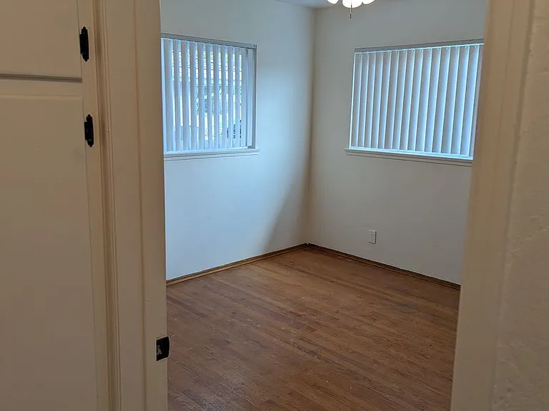 6776 Hibiscus Dr — Photo 17