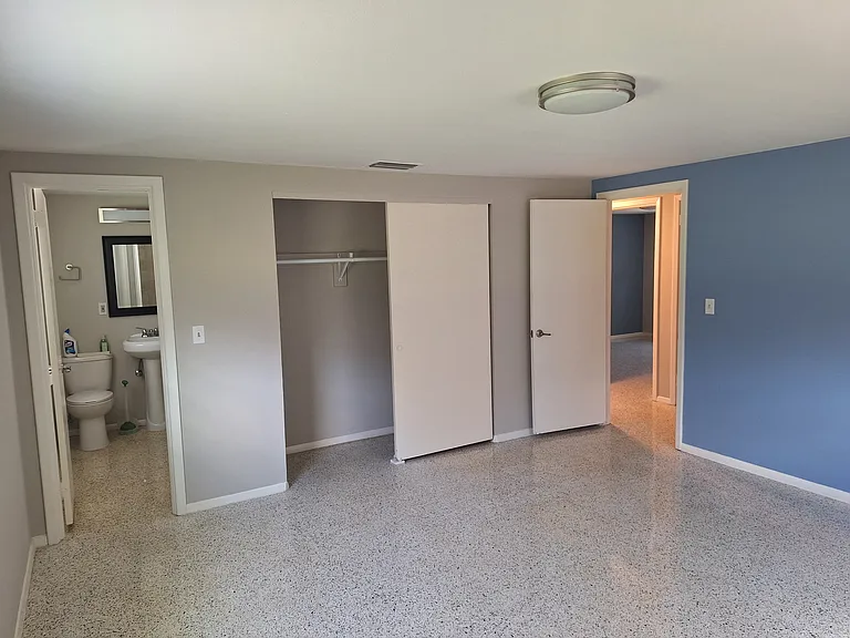 7606 Van Dyke Rd — Photo 11
