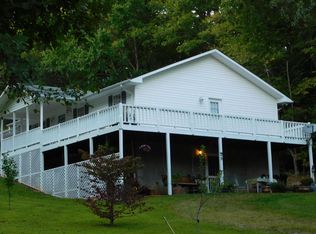 53 Foxwood Dr, Blairsville, GA 30512