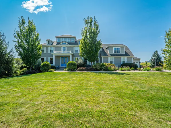 520 E 700 N, Valparaiso, IN 46383