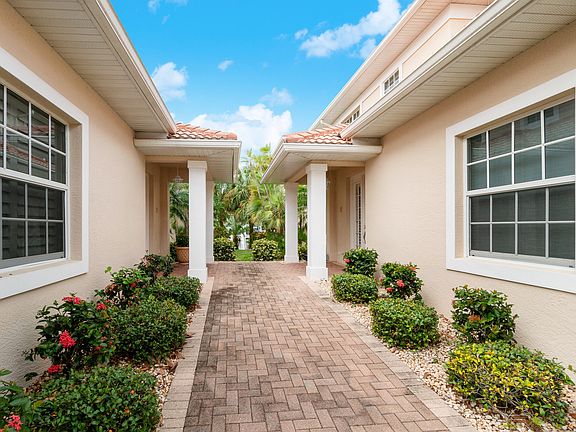 2nd image of 141 Tropicana Dr APT 1121