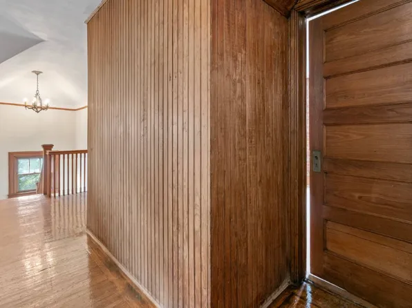 1112 Albemarle Road image 6 of 8