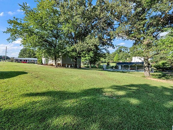5th image of 8700 Timber Ln