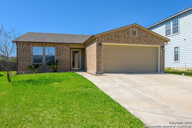 1st image of 435 Redbud Trce
