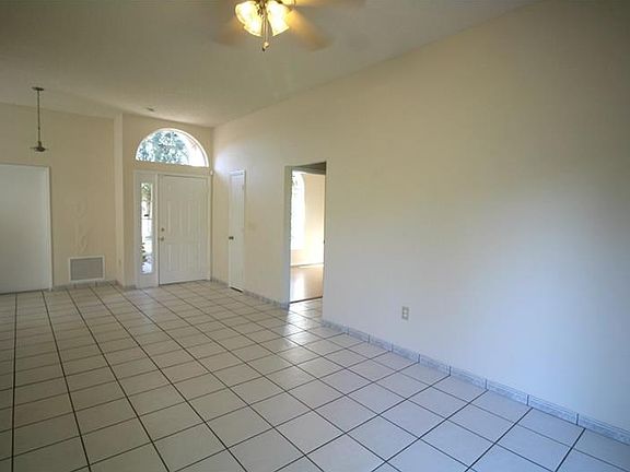 3rd image of 11709 Sindlesham Ct #4