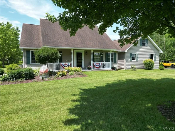 7533 Fox Rd, Holland Patent, NY 13354
