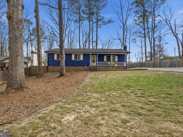 1341 Sommerset Dr, Lawrenceville, GA 30043