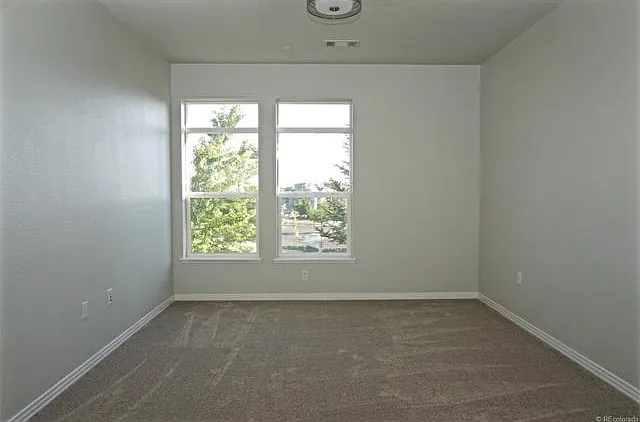 10176 Park Meadows Dr — Photo 11