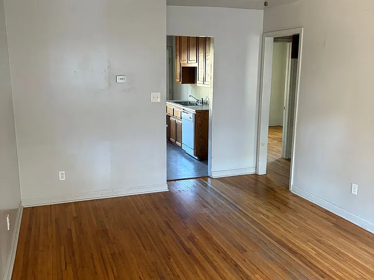 2500 Dodson Ave — Photo 4