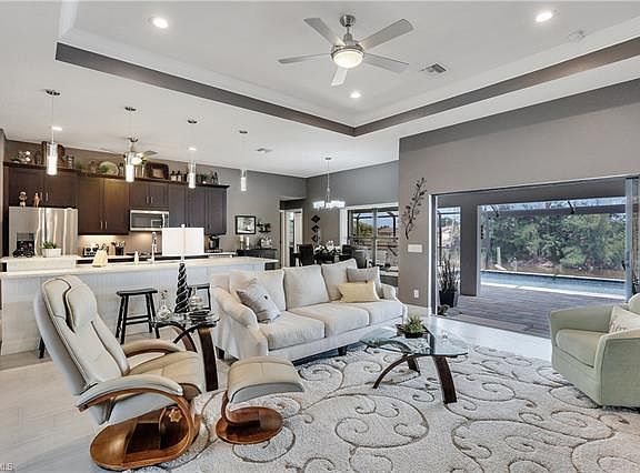 4th image of 3605 SW 15th Pl
