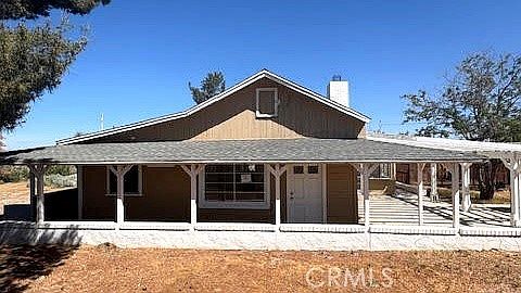 2nd image of 21123 Fort Tejon Rd