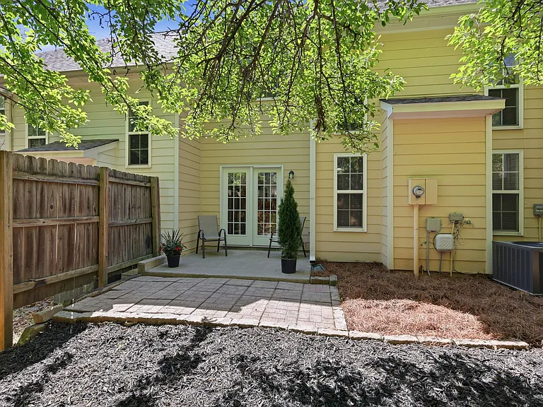 406 McAfee Ct NW #406 — Photo 13
