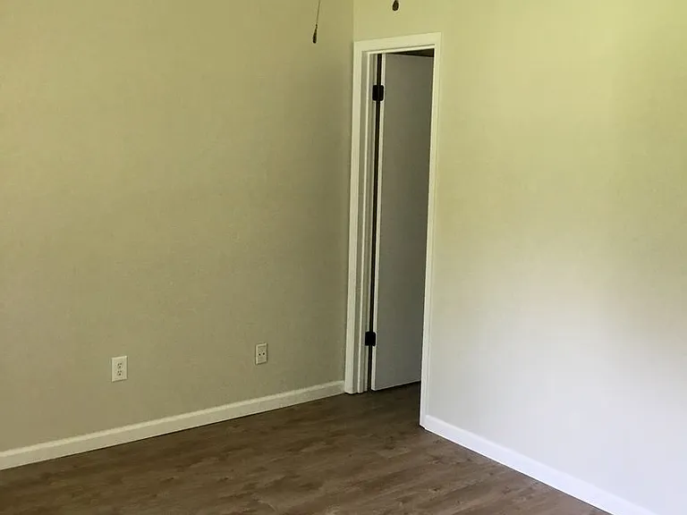 149 Katie Cir — Photo 11