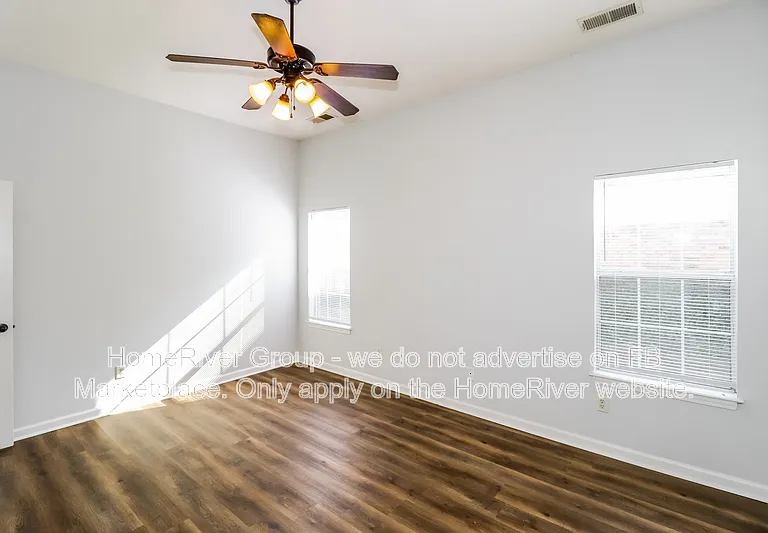 1290 Whitten Rd — Photo 9