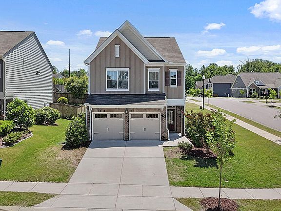 3rd image of 1800 Birdhouse Ln