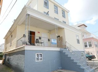 38 S Windsor Ave, Atlantic City, NJ 08401