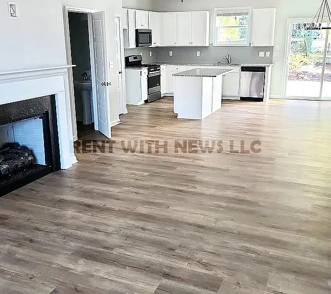 738 Hadstock Path — Photo 5