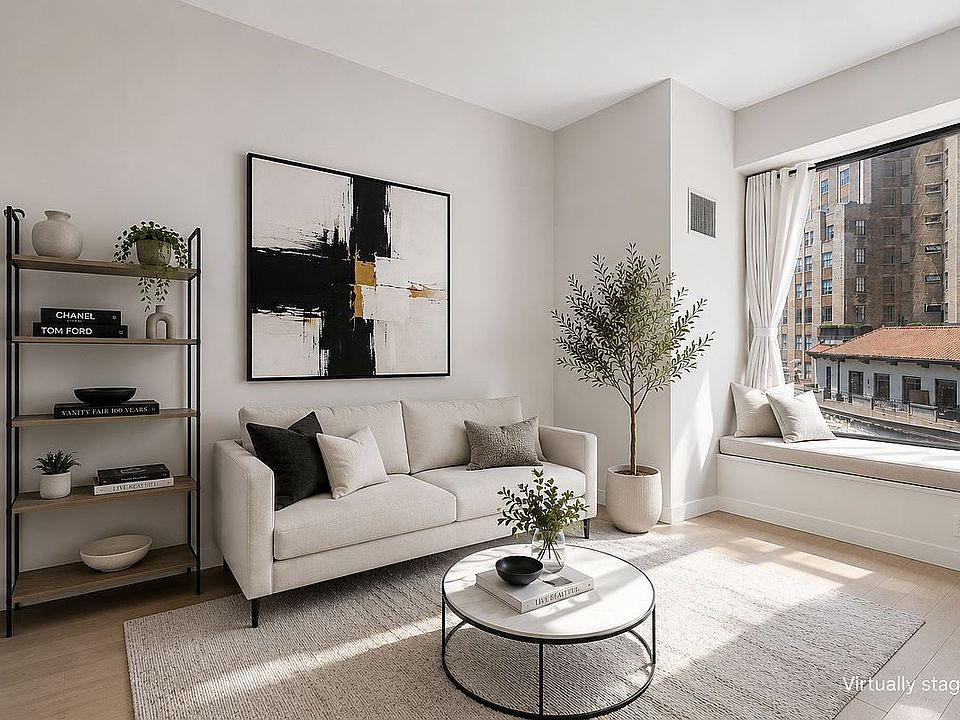 1st image of 75 Wall St APT 28I