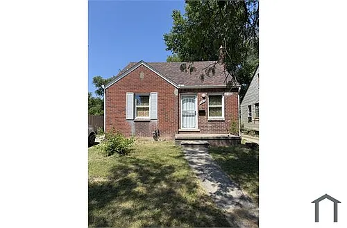 15265 E State Fair St Photo 1