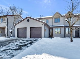 6 Dogwood Cir, Raritan Twp., NJ 08822