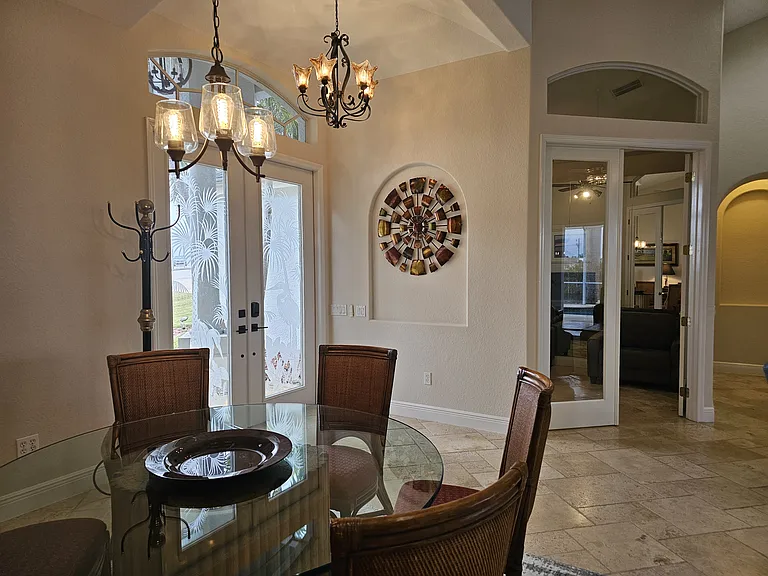 3119 Diplomat Pkwy W — Photo 6