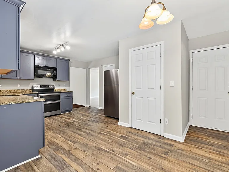 4377 Chestnut Rd — Photo 9