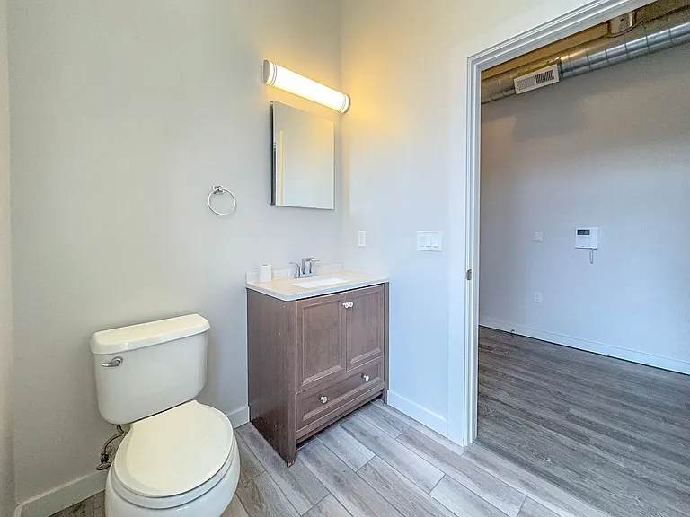 1435 State St — Photo 3