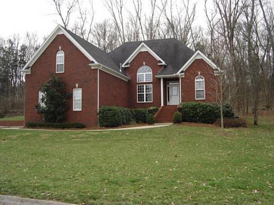 1st image of 620 Cookstown Dr