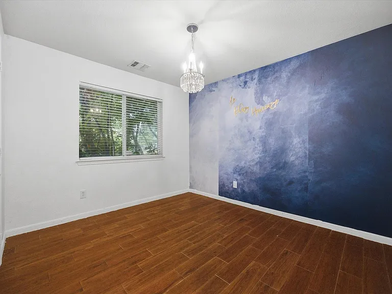 5101 Stonecrest Dr — Photo 16