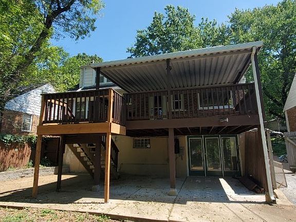 Back of house/deck
