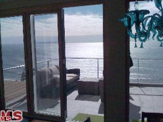 1st image of 18126 Coastline Dr