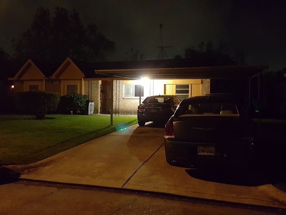 2nd image of 5230 Fairgreen Ln