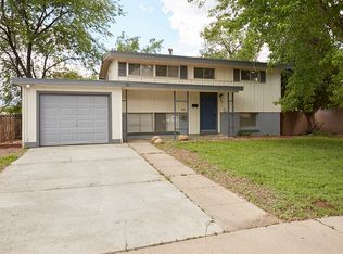 241 Elmwood Dr, Colorado Springs, CO 80907