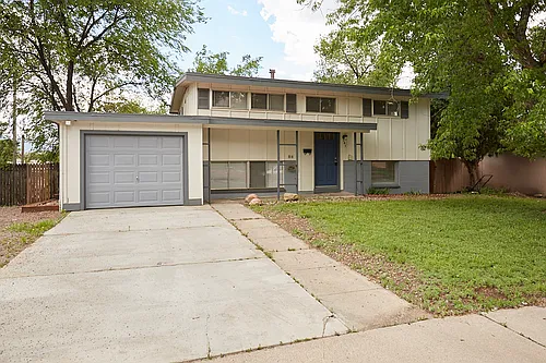 241 Elmwood Dr Photo 1 241 Elmwood Dr Photo 1